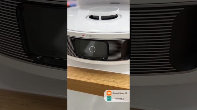 Моющий робот-пылесос Xiaomi Dreame Bot L10s Ultra смотреть онлайн