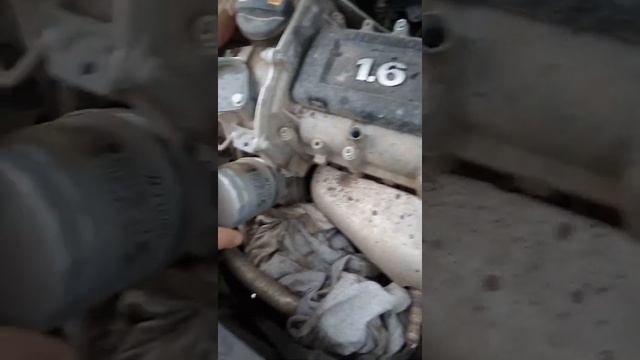 Как заменить масло и фильтра на Фольксваген поло