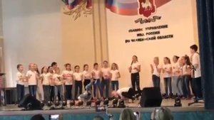 В школе выступление 10 гимназия!