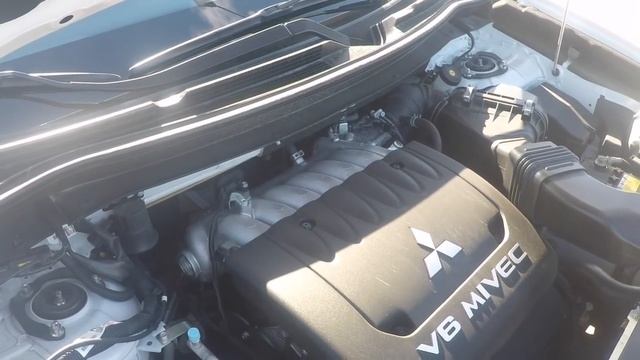 Mitsubishi Outlander GT тест-драйв. Напористый, уверенный, простой.