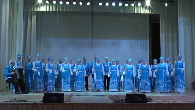 Заявка 893/2. Народный хор "Серебряные росы" - "Одинокая гармонь"