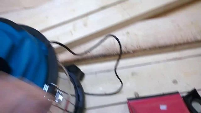 Пылесос Kitfort KT-548 смотреть онлайн