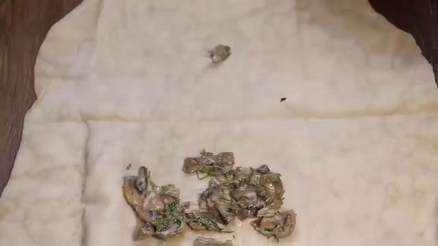 Самая простая начинка, а как вкусно! Чаще всего готовлю вот такую закуску из лаваша! смотреть онлайн