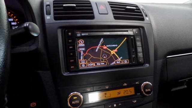 Toyota Avensis 1.8 VVT-i Dynamic Business Special Climate Control смотреть онлайн