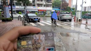 КАКИМИ КАРТАМИ ПОЛЬЗОВАТЬСЯ В КИТАЕ В 2023 И 2024 ГОДУ.