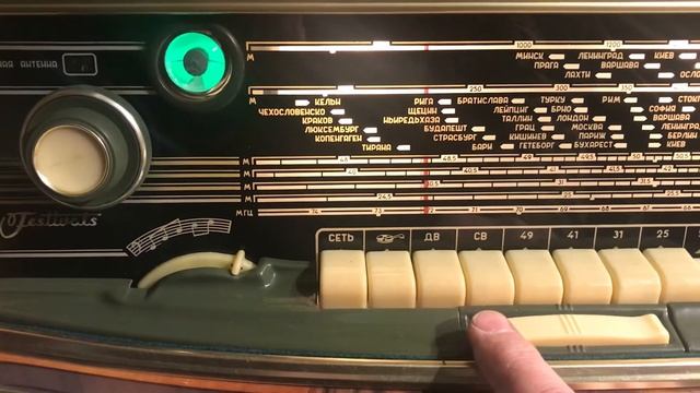 Ламповый приёмник «Фестиваль», работа АПЧ смотреть онлайн