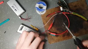 Повербанк своими руками из АКБ телефонов на 30000mAh