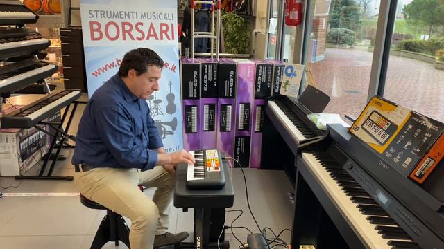 TASTIERA TASTIERINA 37 tasti Yamaha PSS-F30 IN PROVA a cura di borsarionline.it смотреть онлайн