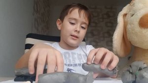 Лепим Годзиллу из Пластилина / Plasticine Godzilla. Пишите в директ leo_adroit ?