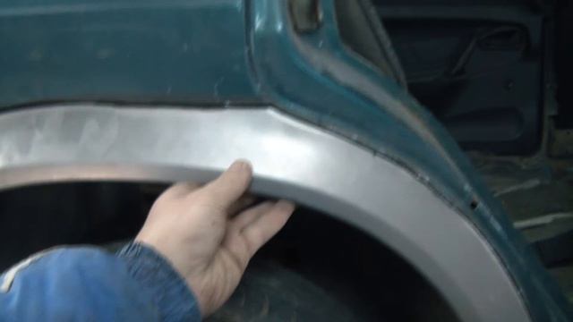 ВАЗ 2115 - Приварил порог,соединитель и поддомкратники. Приварил заднюю арку! смотреть онлайн