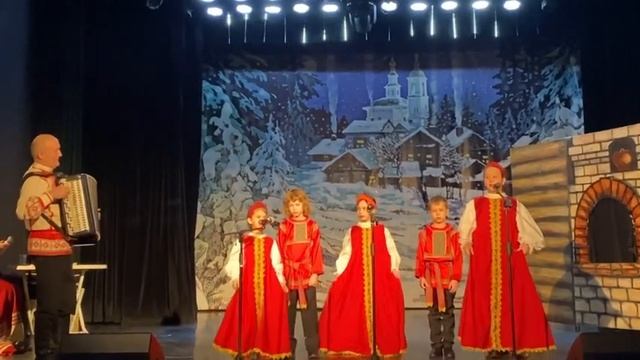 «Уж как по мосту мосточку» русская народная песня в исполнении Ансамбля «Небылицы» смотреть онлайн