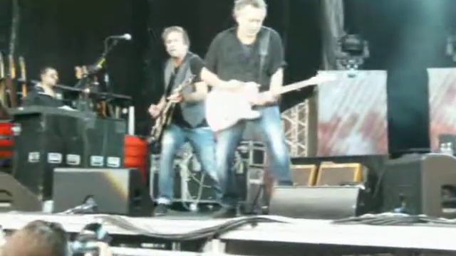 Ulf Lundell, Borgholm, 2010 Premiär, öppningslåten- Folket bygger landet смотреть онлайн