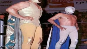 EL SANTO ENMASCARADO DE PLATA