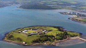 Огненная земля .