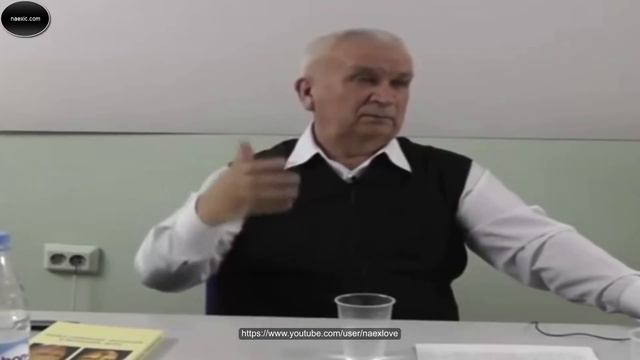 В.М. Зазнобин. Причины убийства Сталина (Встреча в штабе КОБ) смотреть онлайн