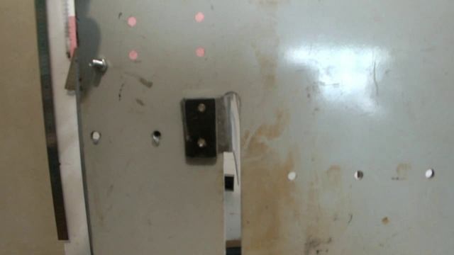 Расклинивающий нож для станка ИЭ-6009А.mp4 смотреть онлайн