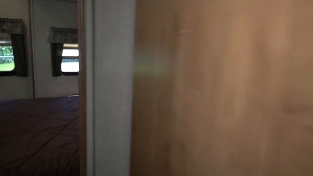 2018 Forest River Rockwood Windjammer 2618VS V-Nose Travel Trailer, Front Kitchen, 2 Slides, $19,90 смотреть онлайн