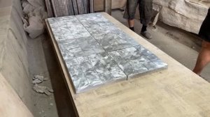 Обучение технологии Мрамор из бетона специалистов из Хадыженска. Расформовка