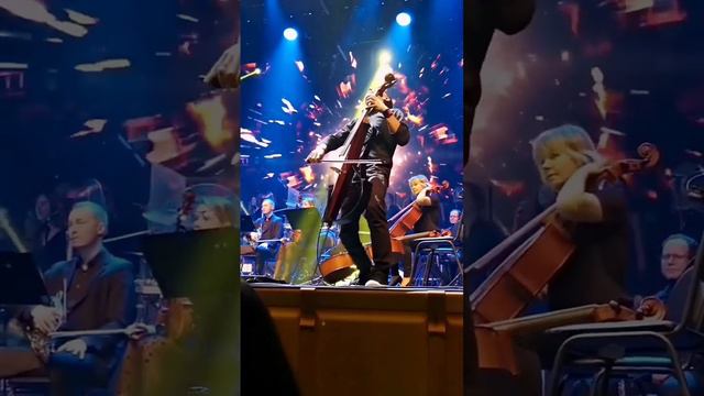 🔥 Intro Smoke on the Water - Cello with universe orchestra🔥 #deeppurple #smokeonthewater #cellist