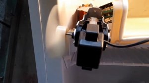 Стучит холодильник Ariston hotpoint mb1167nf - испорчен вентилятор