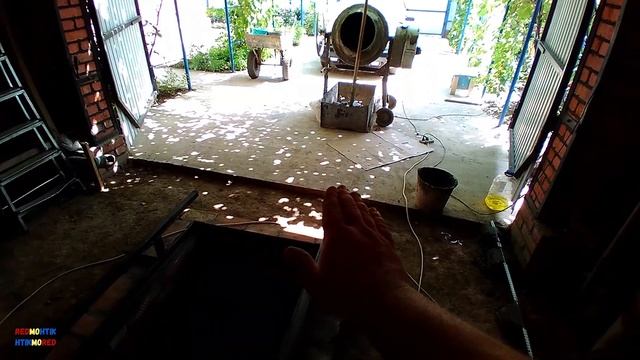Как прикрепить металлический уголок к смотровой яме и как сделать бетонный пол в гараже