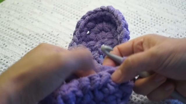 Тапочки из трикотажной пряжи, crochet slippers (С №14) смотреть онлайн