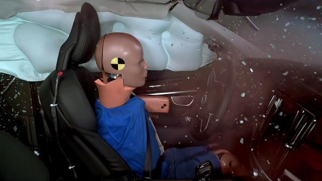 2018 Volvo S90 side IIHS crash test смотреть онлайн