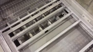 Монтаж дробеструйной камеры SPK для деталей спецтехники