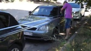 КАК БУКСИРОВАТЬ МАШИНУ ЕСЛИ НЕТ ТРОСА!