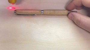 Лазерная гравировка на ручках из дереваЛазерная гравировка на ручках из дерева