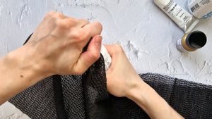 Как легко открыть тугую крышку на банке или тюбике с краской