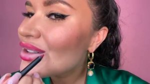 Яркая помада и правильный контур ?