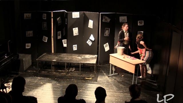 00368 Этюд по картине Владимир Любаров Свекровь учит невестку готовить курицу смотреть онлайн