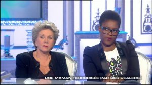 Une maman terrorisée par les dealers - C+ 23-03-2013