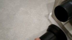 Установка кнопки слива Grohe и навесного унитаза со скрытым крепежом Rostriks