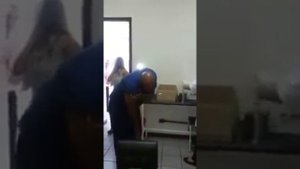 Смешное видео!!! Мужик боится УКОЛОВ