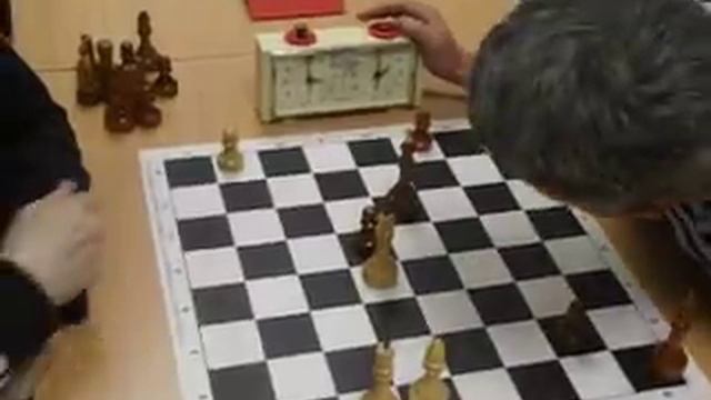 Шишкин - Суленко (05.09.2015) Chess blitz (Блиц) смотреть онлайн