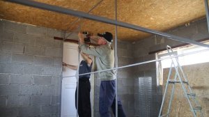 Мини ферма часть 13/ Сделали загон для кур, насест и гнезда.