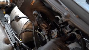 How to change fuel filter OPEL ZAFIRA-A (T98) [TUTORIAL AUTODOC]
