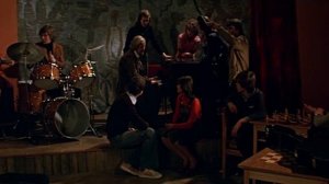 В моей смерти прошу винить Клаву К. _ Не бывает любви несчастной