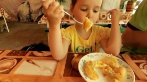 Абхазия Первые впечатления Город Гагра в июле