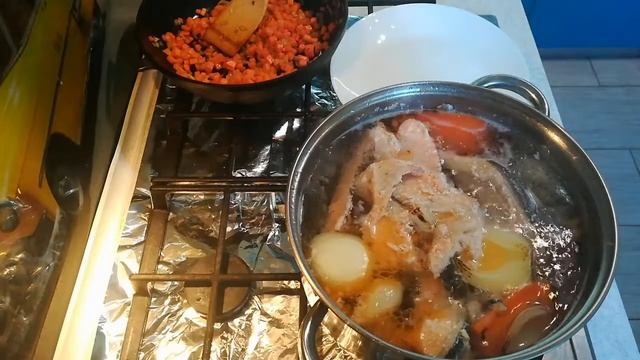 Царская уха по домашнему из красной рыбы