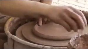 Изготовление тарелки из глины