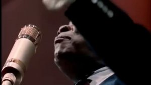 Louis Armstrong / Луи Армстронг / Луї Армстронг - Up a Lazy River