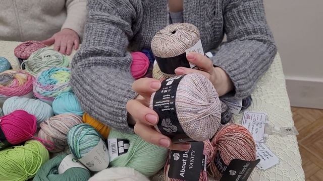 Lana Grossa выводит из ассортимента популярные позиции смотреть онлайн