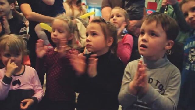 Шоу мыльных пузырей в Индиго (ТЦ "Европа") смотреть онлайн