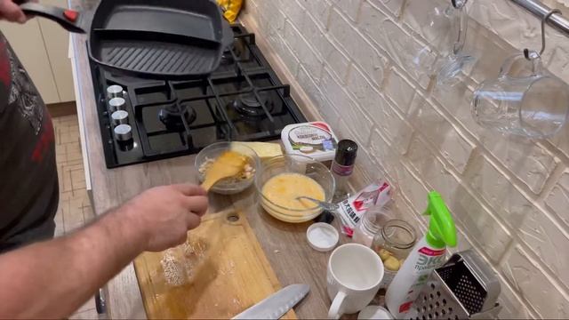 Омлет с курицей ,грибами и сыром! ПП ?? смотреть онлайн