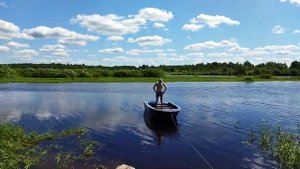 Лодка ПНД swimmer 370 утонет или нет? издеваемся над мотором, покатушки на ватрушке!