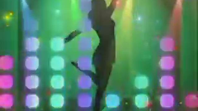 Странная смотреть онлайн