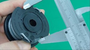 Дозатор лески триммера Bosch F016F05341 (F 016 F05 341) F.016.F05.341